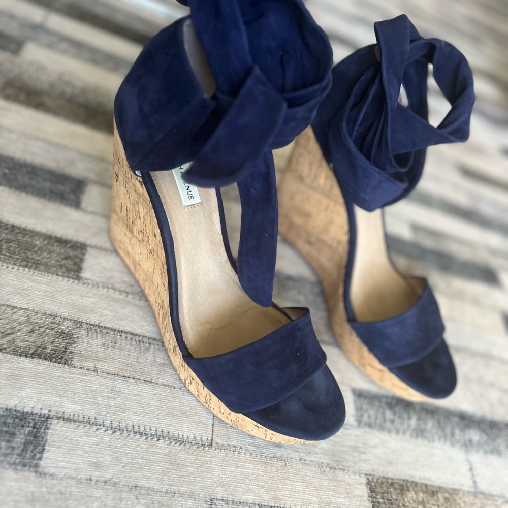 Saks Fifth Avenue Suede Wedges. Size 8.5.